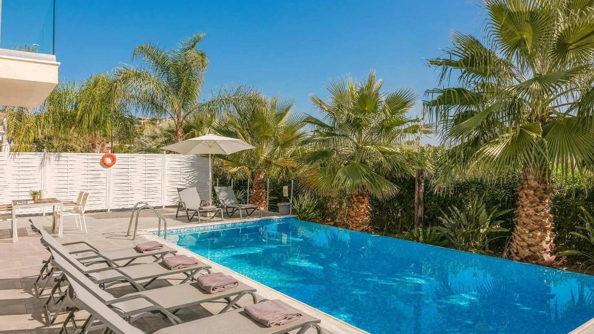 Villa Starfish Skala Spathíon Yunanistan